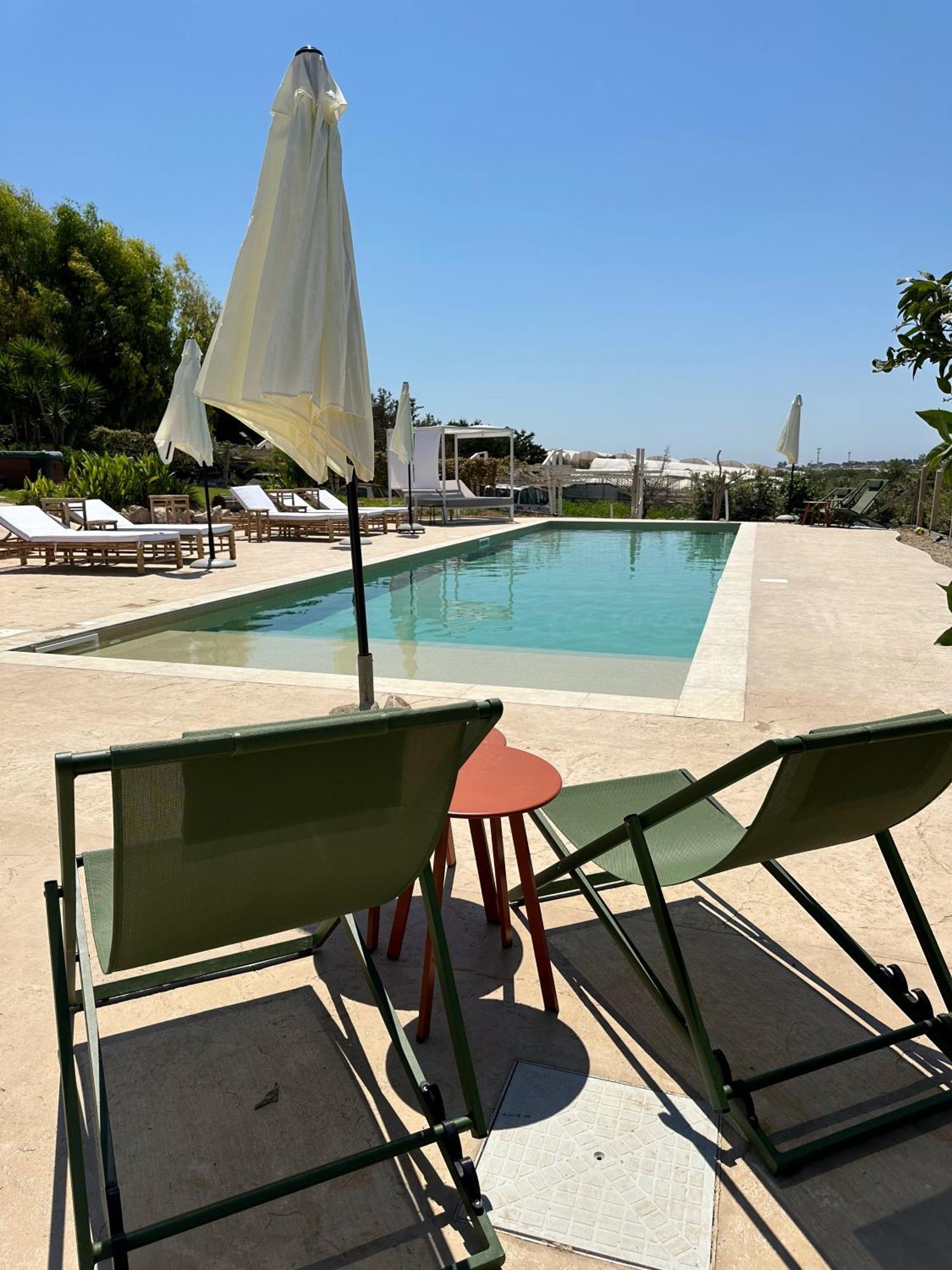 Ciriga Sicily Glamping Resort Santa Maria del Focallo Exterior foto